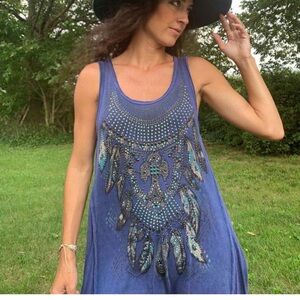 Vocal USA Distressed  Rhinestone Navajos Feathers Tunic Tank Sz Small Cowgirl